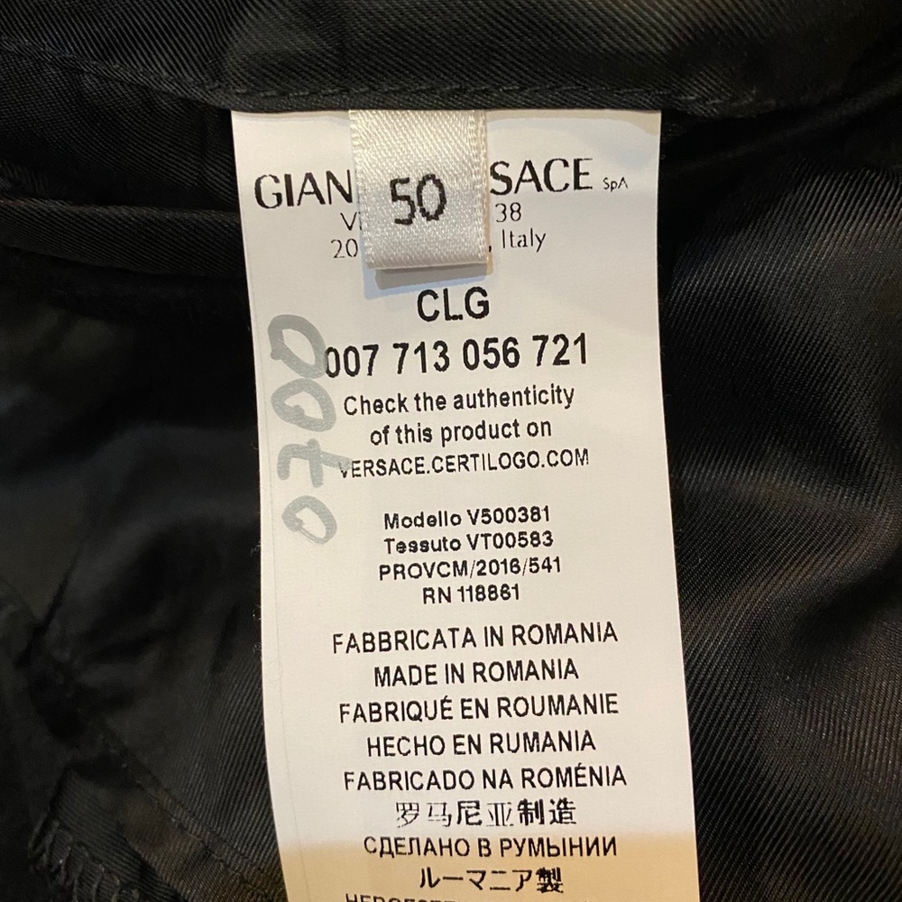 NEW Versace Trenchcoat - Picture 9 of 11